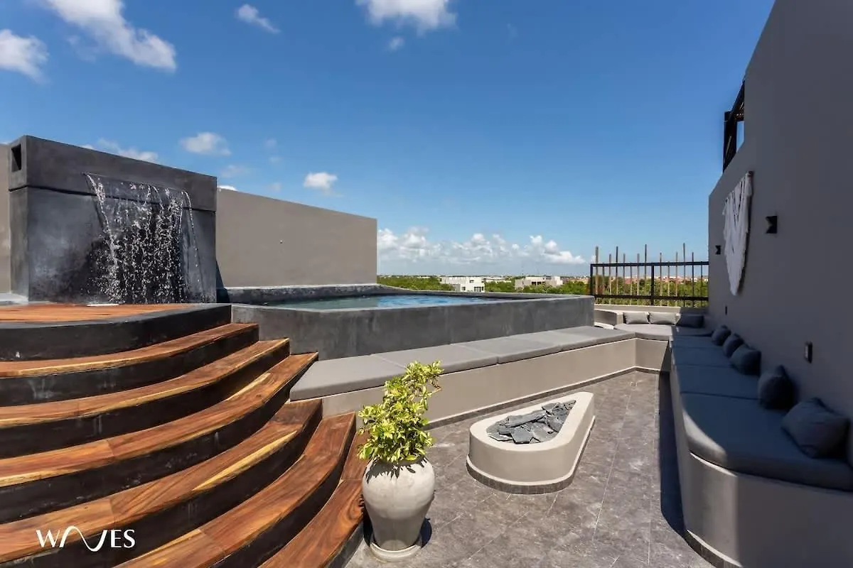Luminous 2 Bedroom With Roof Pool Close To Hotel Zone By Waves Management Tulum Mexico