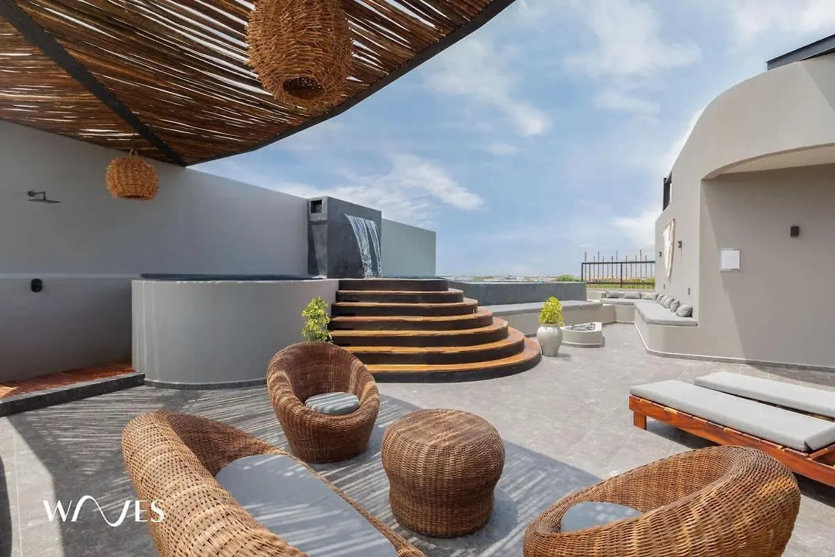 Luminous 2 Bedroom With Roof Pool Close To Hotel Zone By Waves Management Tulum Mexico
